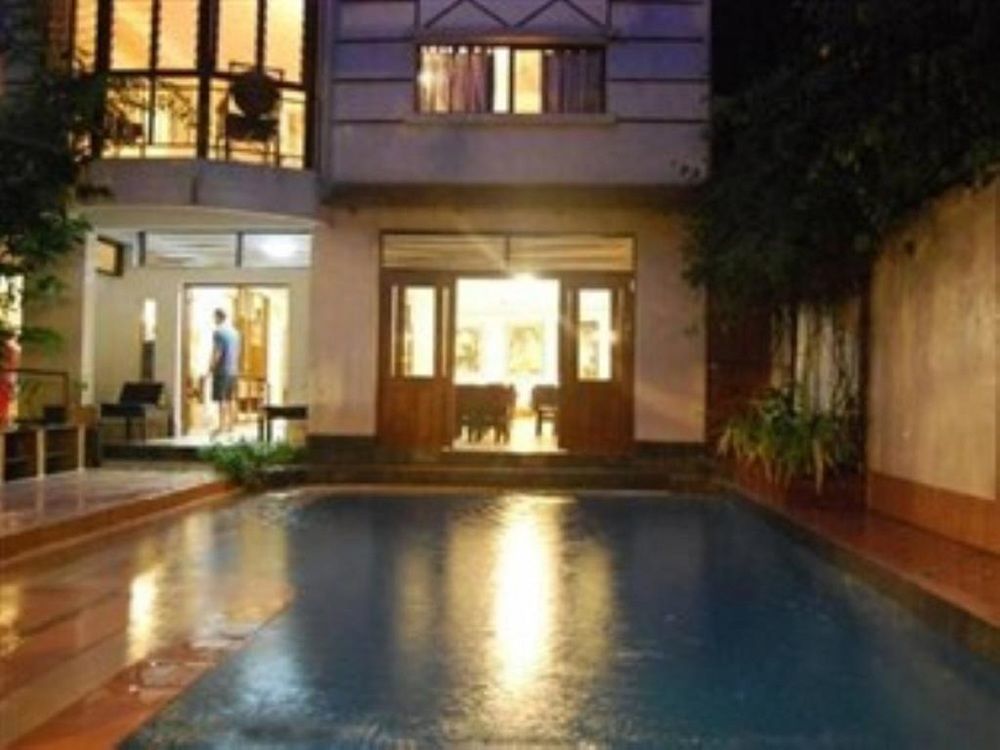 Hotel Yk Art House Phnom Penh Esterno foto